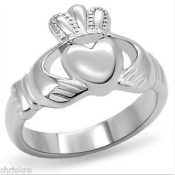 Silver Stainless Steel Claddagh Ring Celtic Irish Size 5 6 7 8 10 - Picture 2 of 8